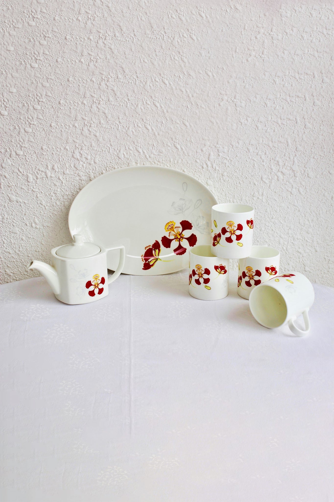 Gulmohar Tea Set with 4 Coffee Mugs