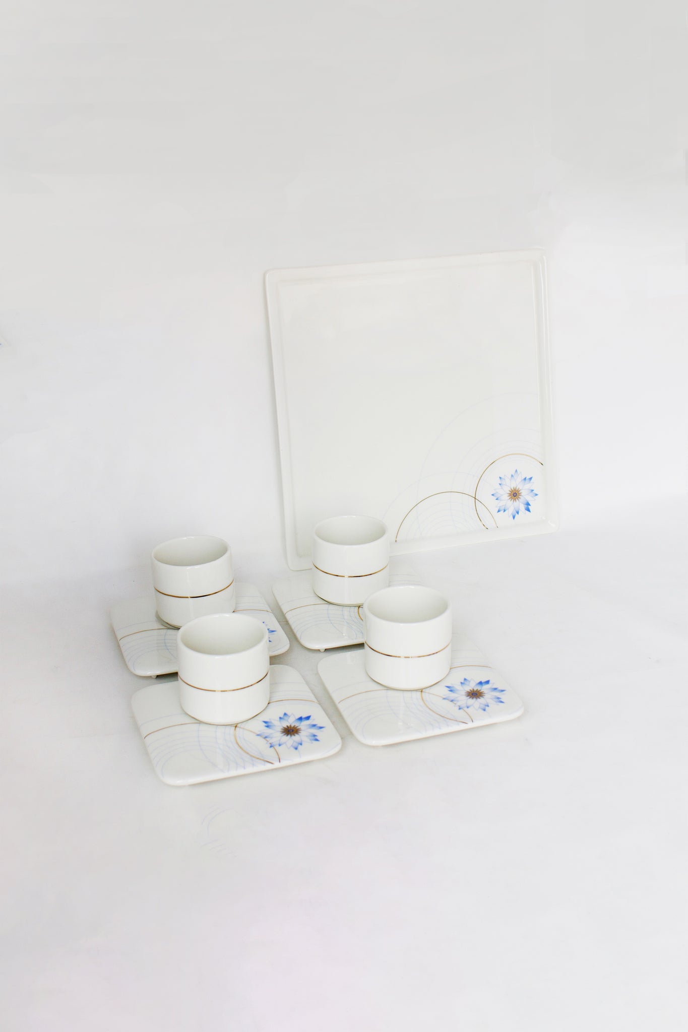 Water Lily Tea Set